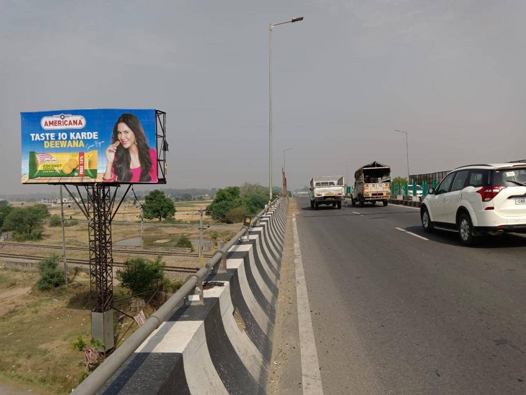 Hoarding Advertising Companies 