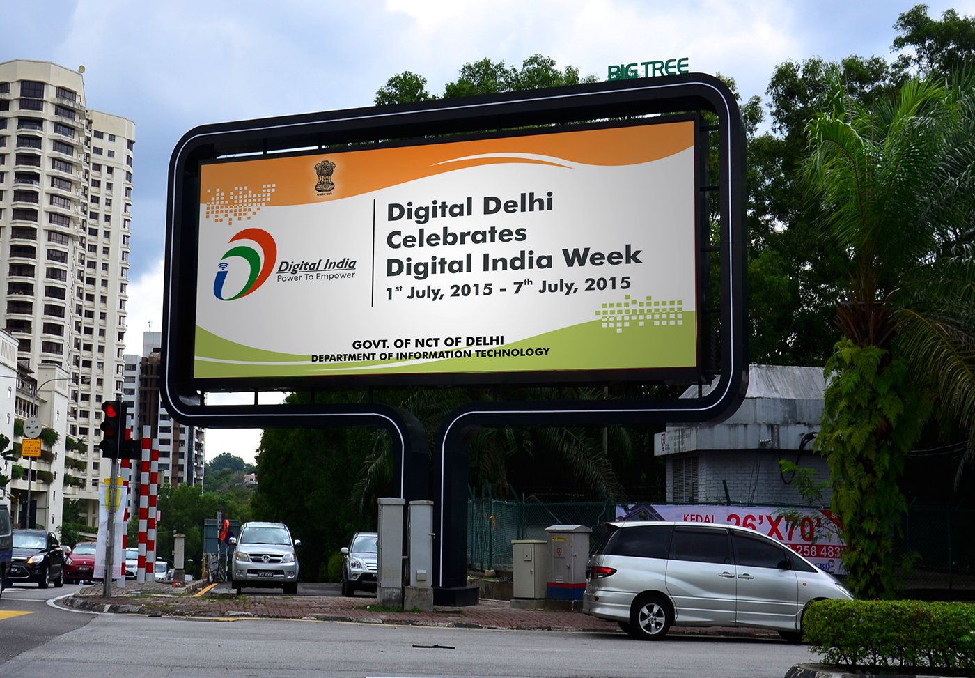 DOOH advertising delivers dynamic, targeted, and interactive content on digital screens in high-traffic locations.
