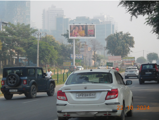 Boost your brand with Trusted Pole Kiosk Advertising Companies in Gurugram offering strategic placements, fast execution, and high visibility across key city zones.