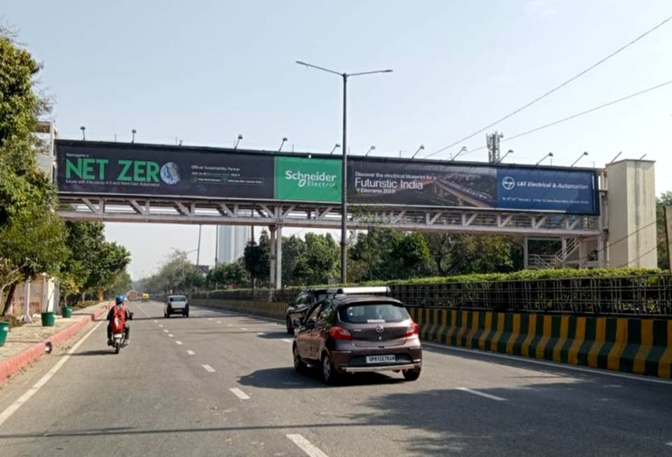 Top Pole Kiosk Advertising Companies in Noida, offering high-impact street-level visibility with strategic placements for effective brand engagement and maximum reach.