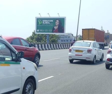 Top outdoor advertising companies in Delhi deliver strategic OOH solutions—hoardings, kiosks, gantries, and more—to boost your brand's street-level visibility.