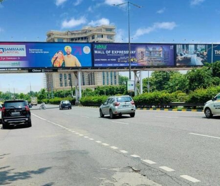 Top hoarding advertising companies in Noida offer high-visibility outdoor ads across malls, highways, and metro zones for max impact.