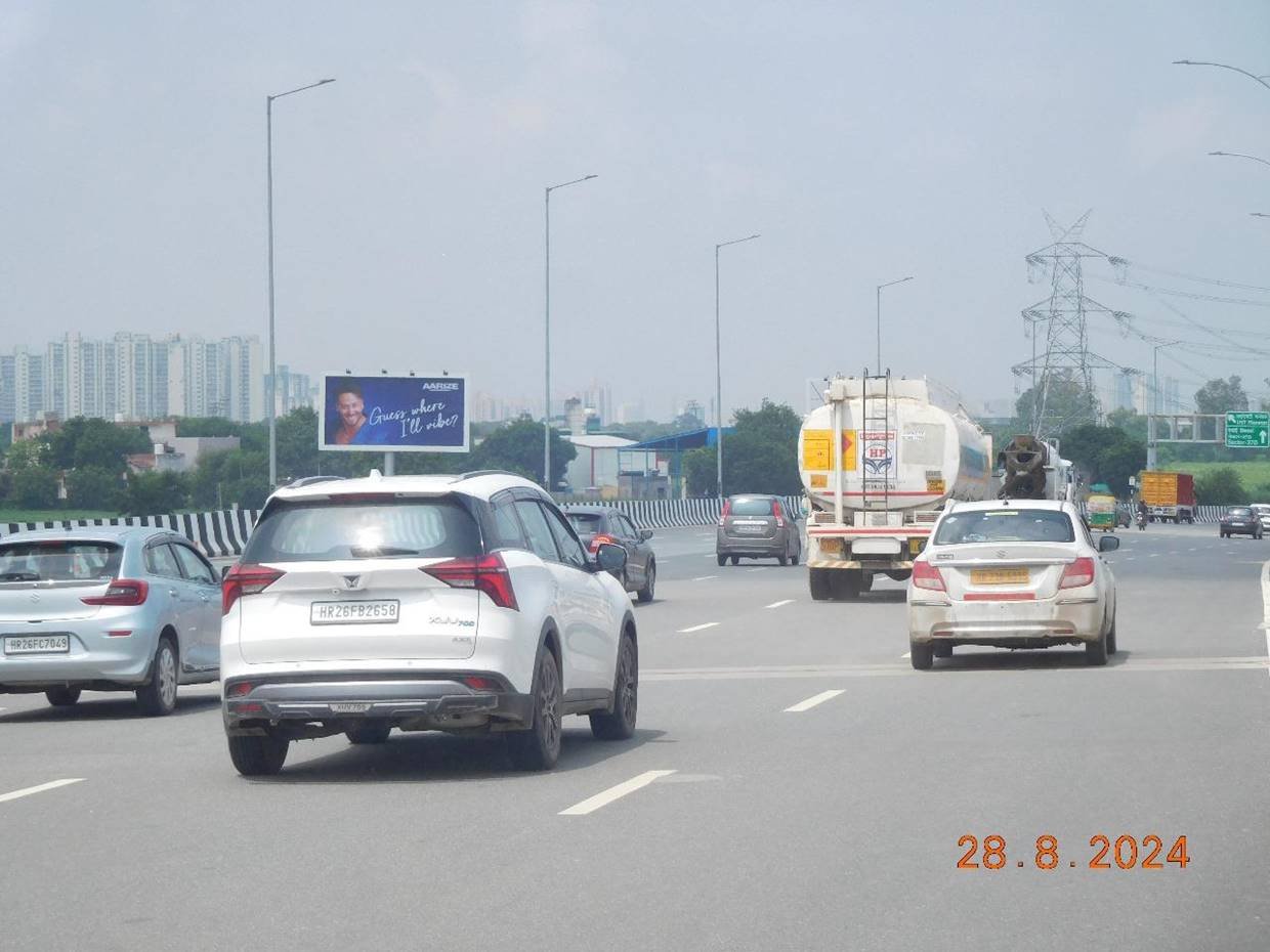 Hoarding advertising companies in Faridabad offer strategic outdoor ads at prime spots to boost brand visibility and audience reach.