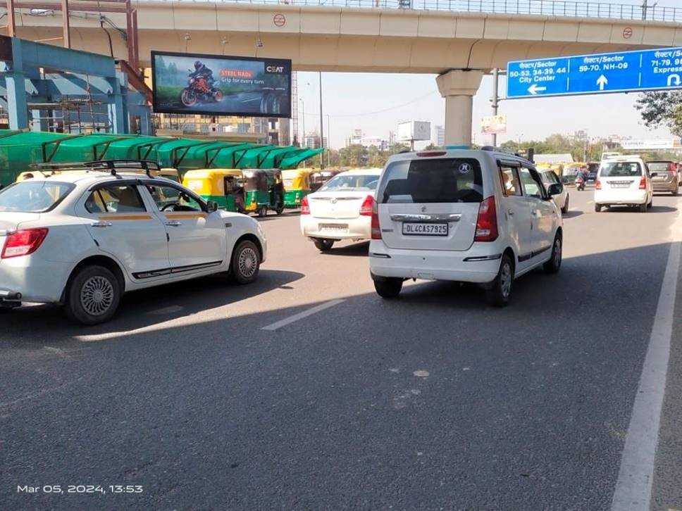 Discover top hoarding advertising companies in Noida offering high-visibility outdoor ads to boost your brand reach and local presence.