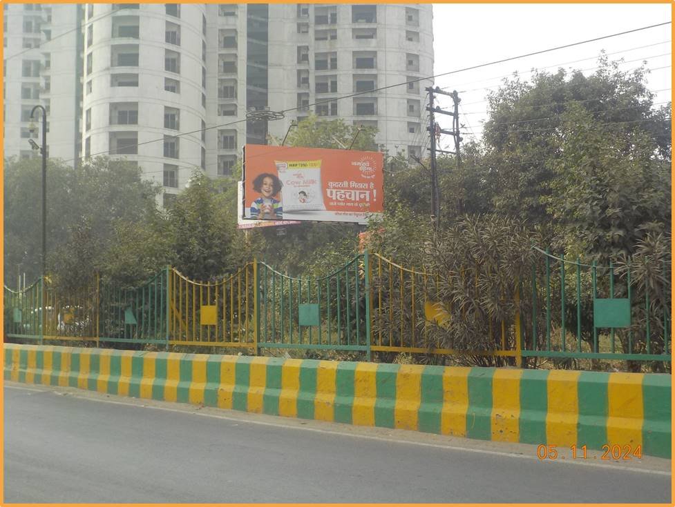 As Ghaziabad evolves into a smart city, the demand for digital billboard advertising companies in Ghaziabad is rapidly rising.