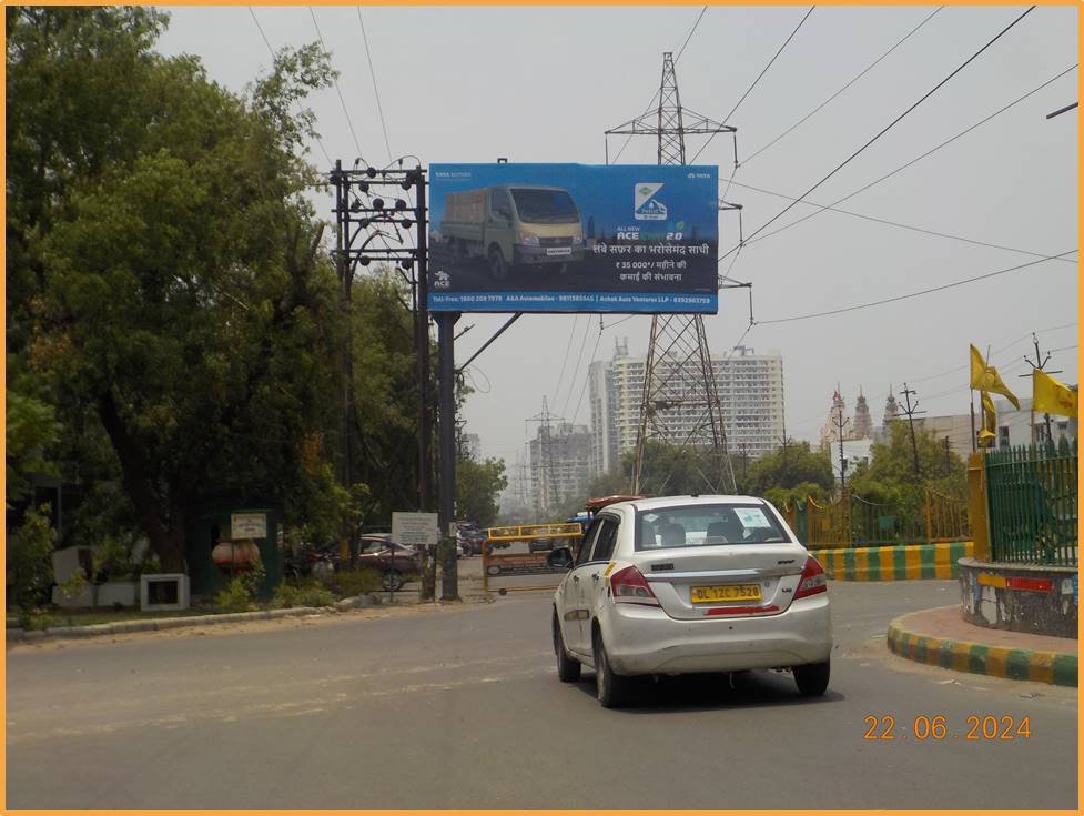 Unipole advertising companies in Ghaziabad offer premium vertical billboard solutions placed on highways, flyovers, and main intersections. Unipole advertising companies in Ghaziabad offer premium vertical billboard solutions placed on highways, flyovers, and main intersections.