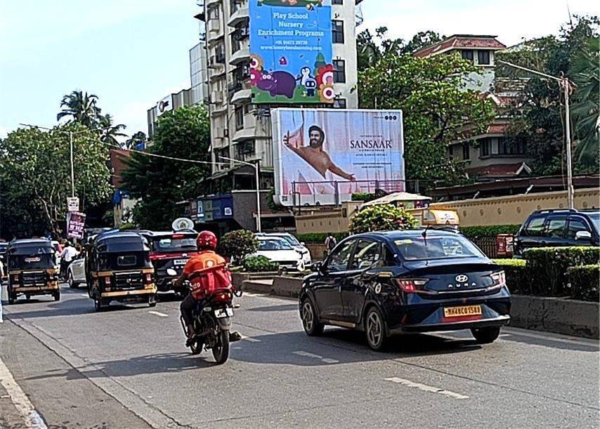 we specialize in digital billboard advertising companies in Mumbai  that keeps your brand illuminated 24/7